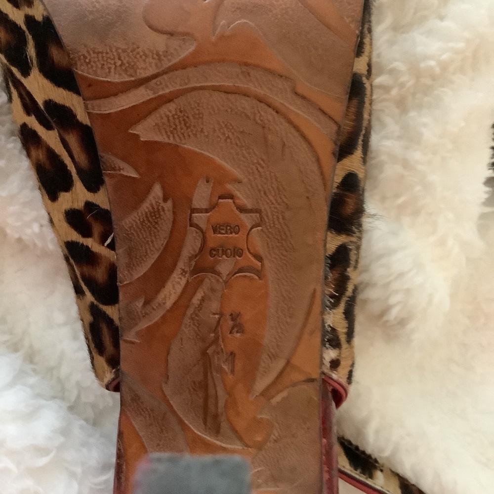 Donald Pliner Couture Heels Pony Hair Leopard Print Red Leather Sole Italy - Picture 10 of 10